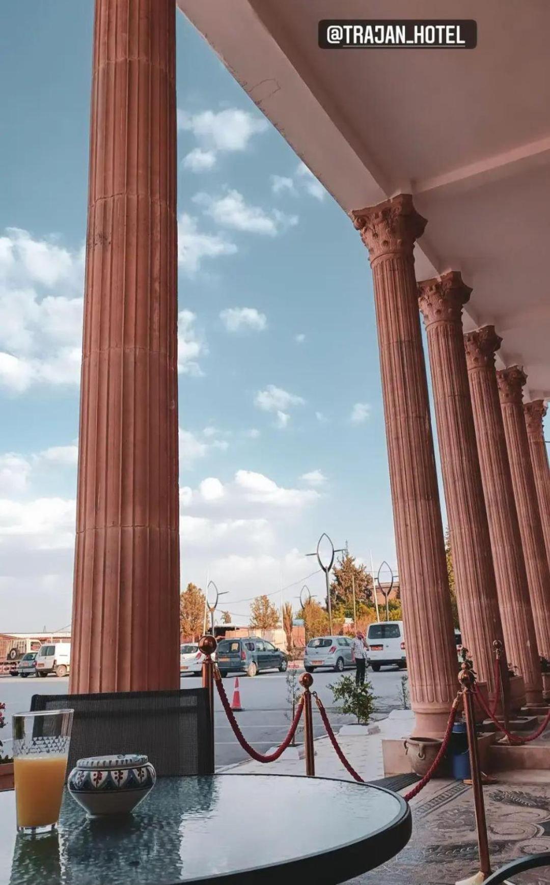 Trajan Hotel Timgad المظهر الخارجي الصورة